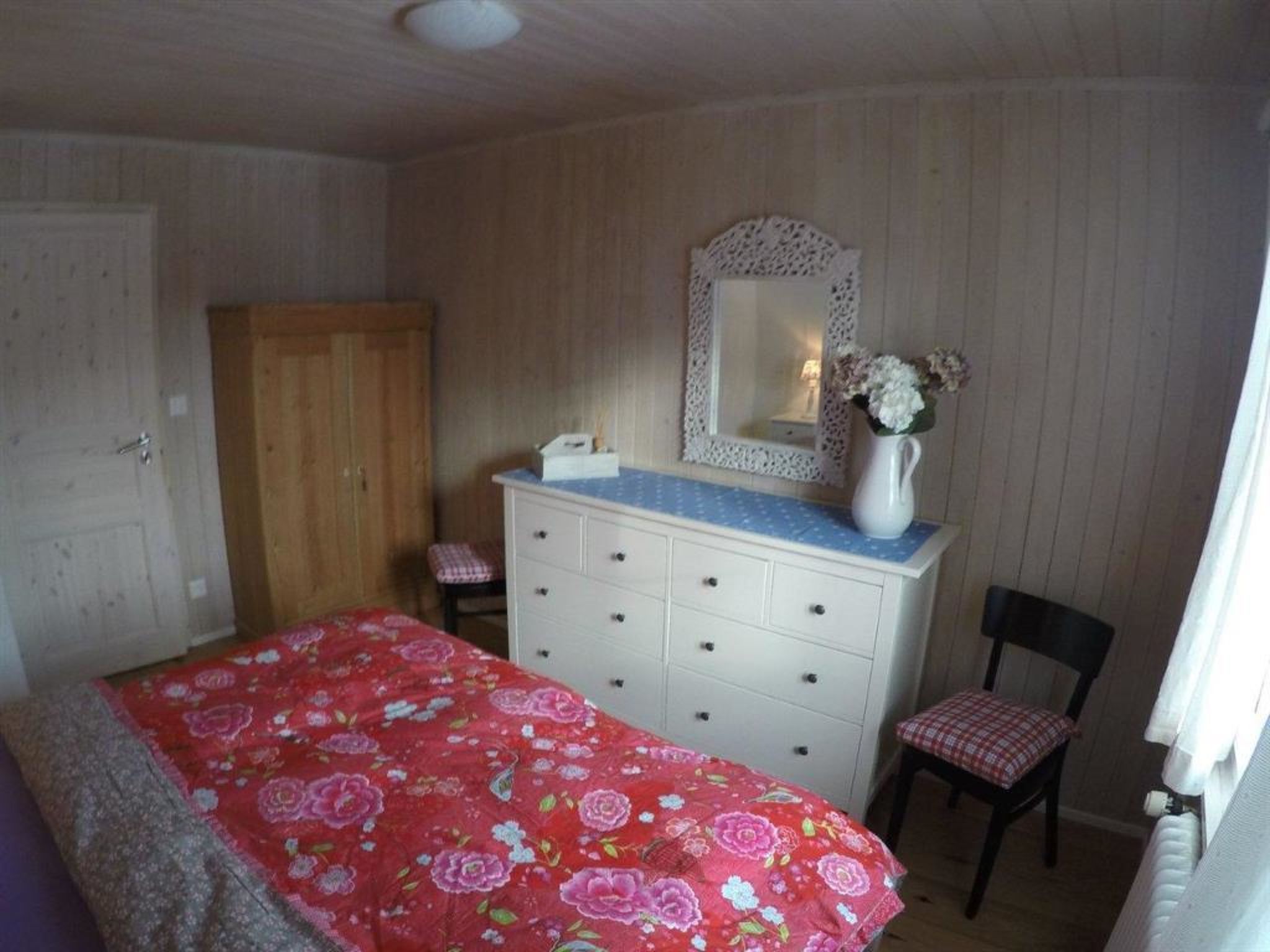 Photo of Ariel Appartement/Fewo, Dusche oder Bad, WC 8-Bettwohnung