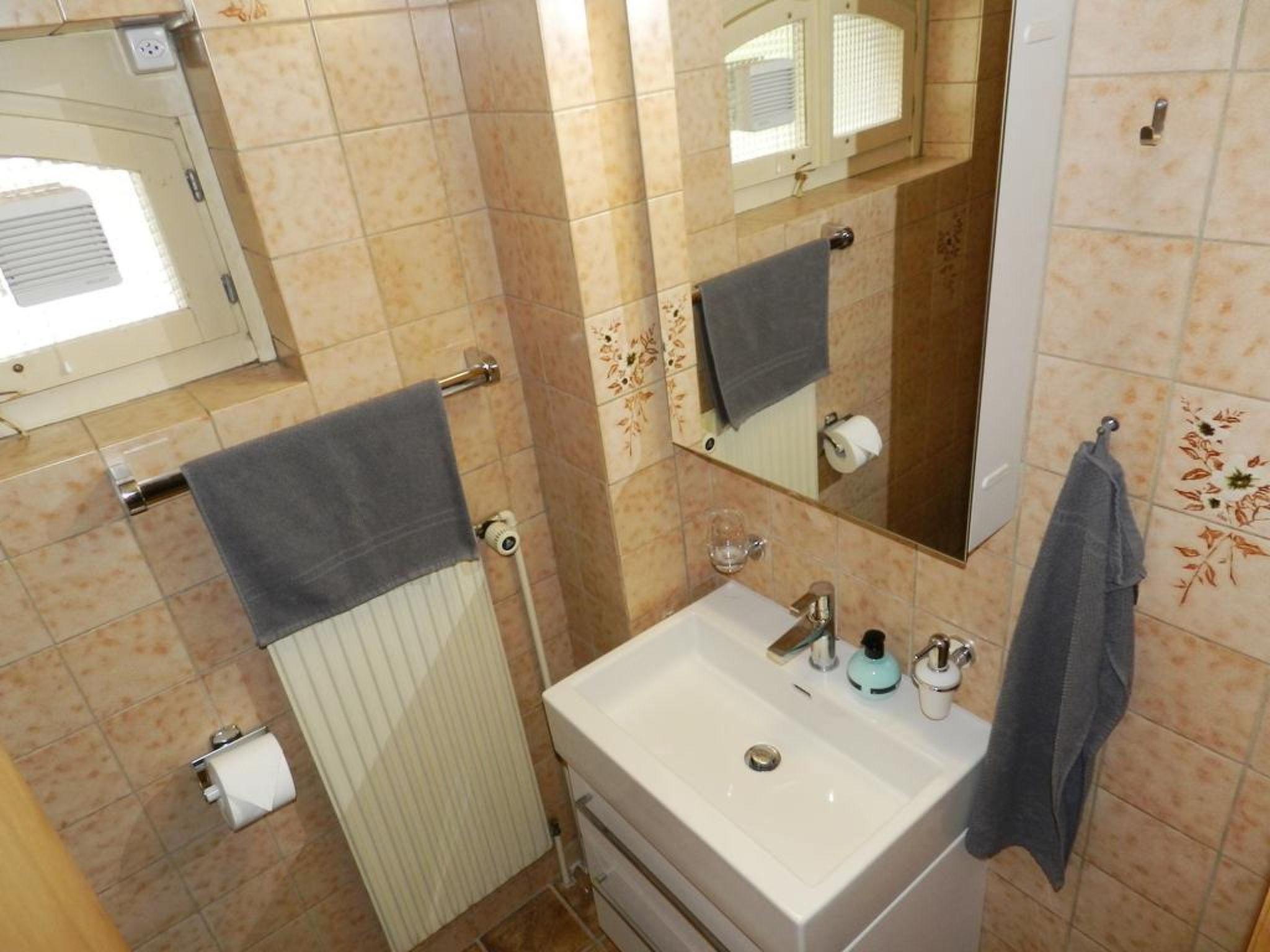 Photo of Studio Oehrli Studio, Dusche oder Bad, WC 2-Bettwohnung