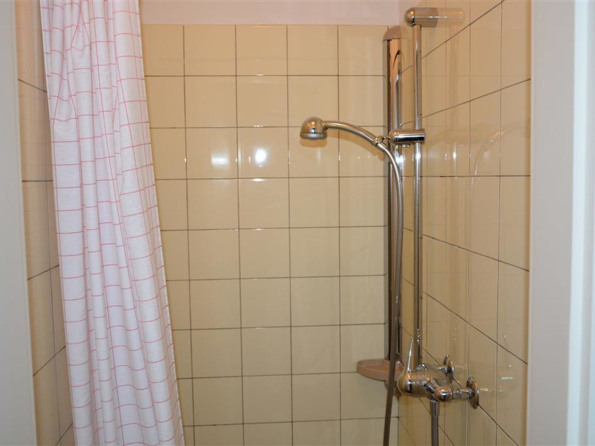 Photo of Oberland Nr. 3 Appartement/Fewo, Dusche oder Bad, WC 8-Bettwohnung