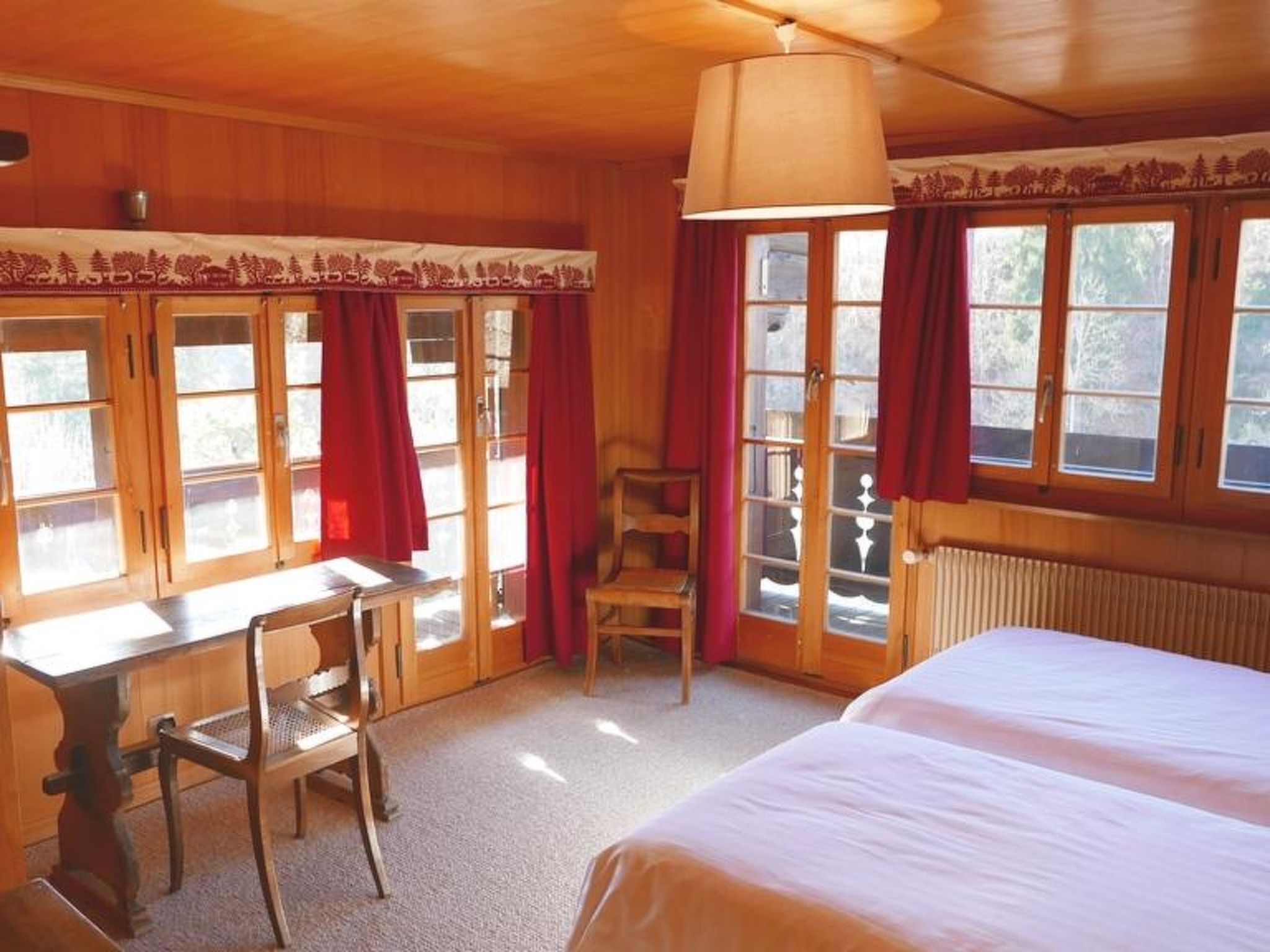 Photo of Tree-Tops, Chalet Appartement/Fewo, Dusche und Bad, WC 9-Bettwohnung