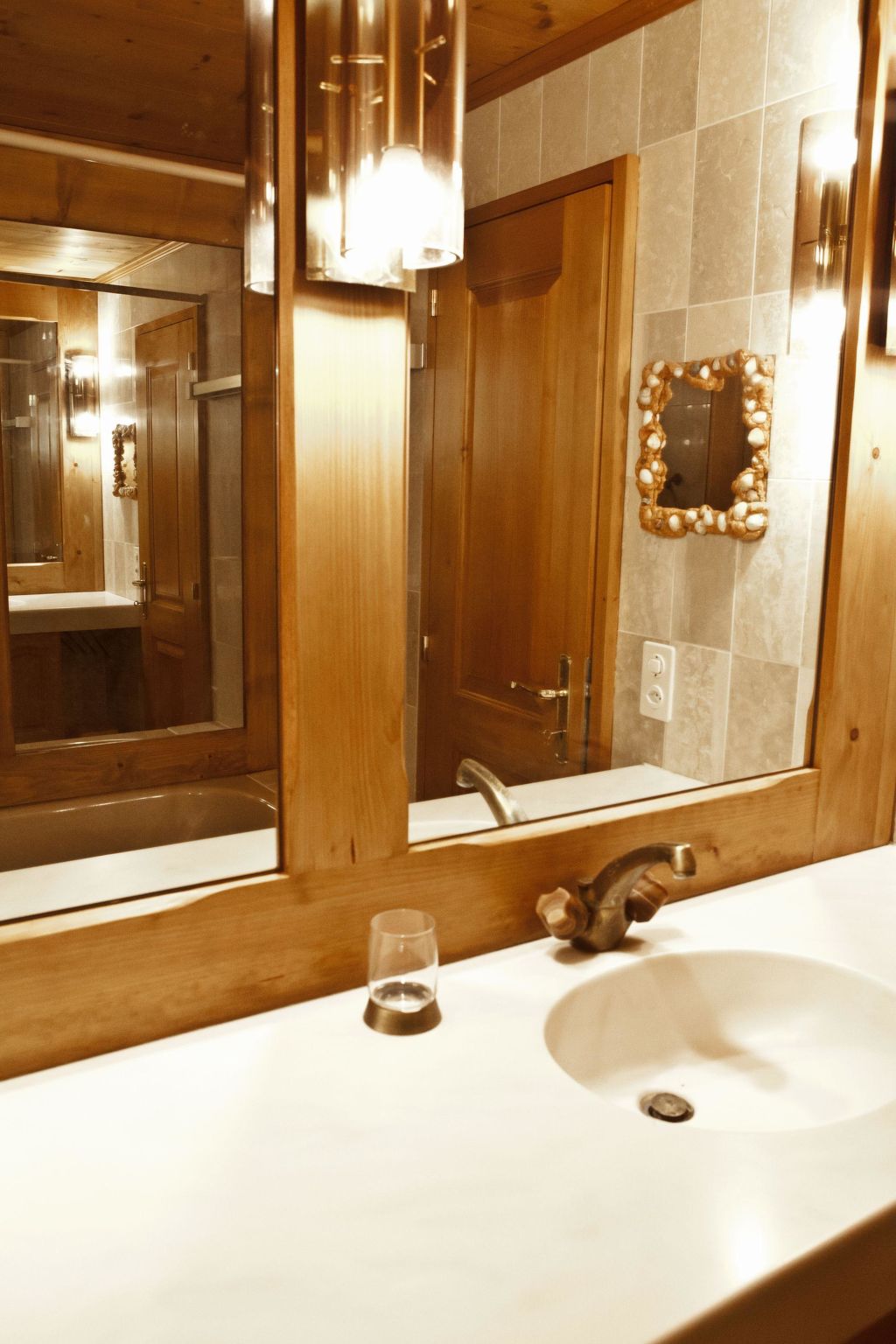 Photo of Drive Appartement/Fewo, Dusche oder Bad, WC 4-Bettwohnung