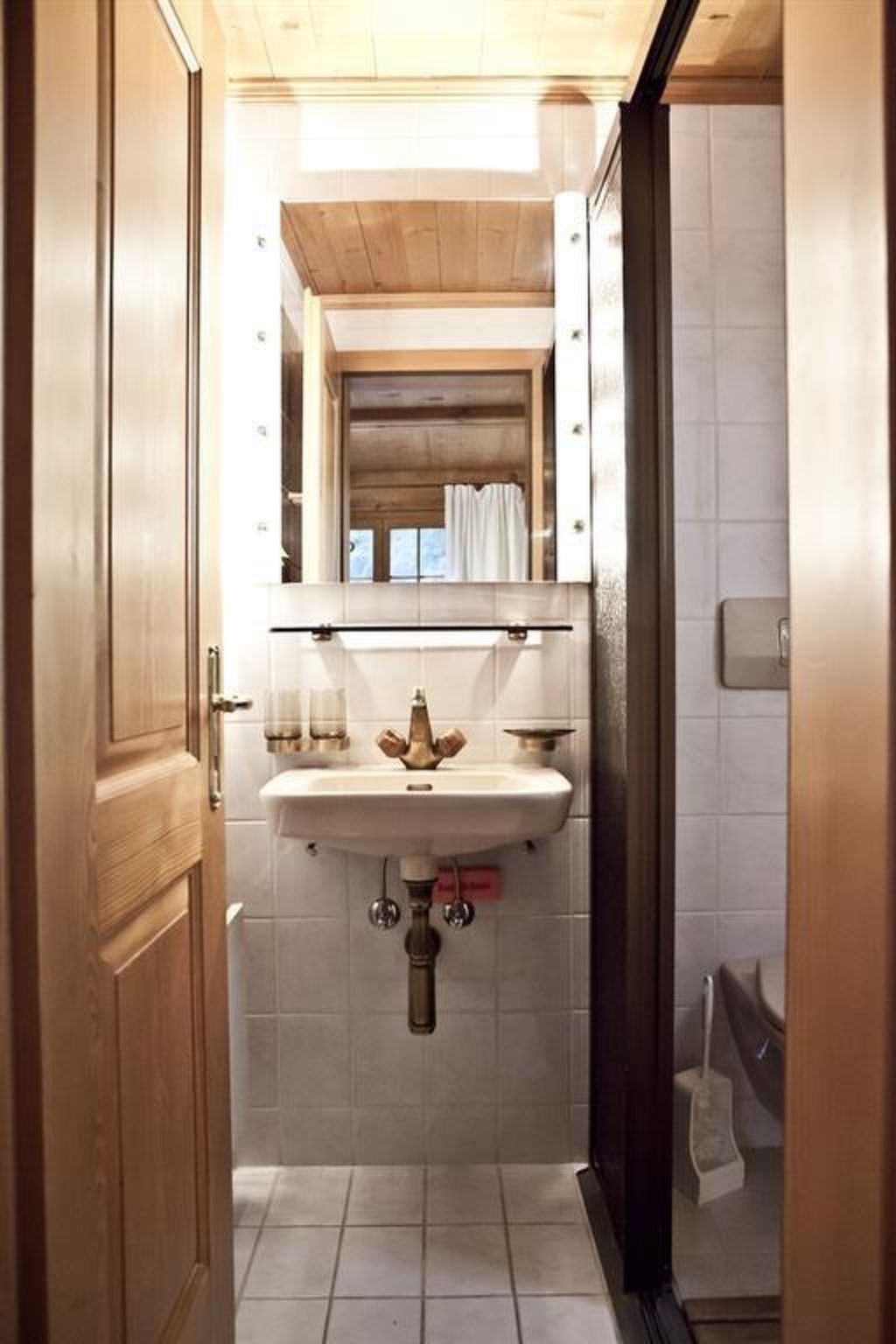 Photo of Drive Appartement/Fewo, Dusche oder Bad, WC 4-Bettwohnung