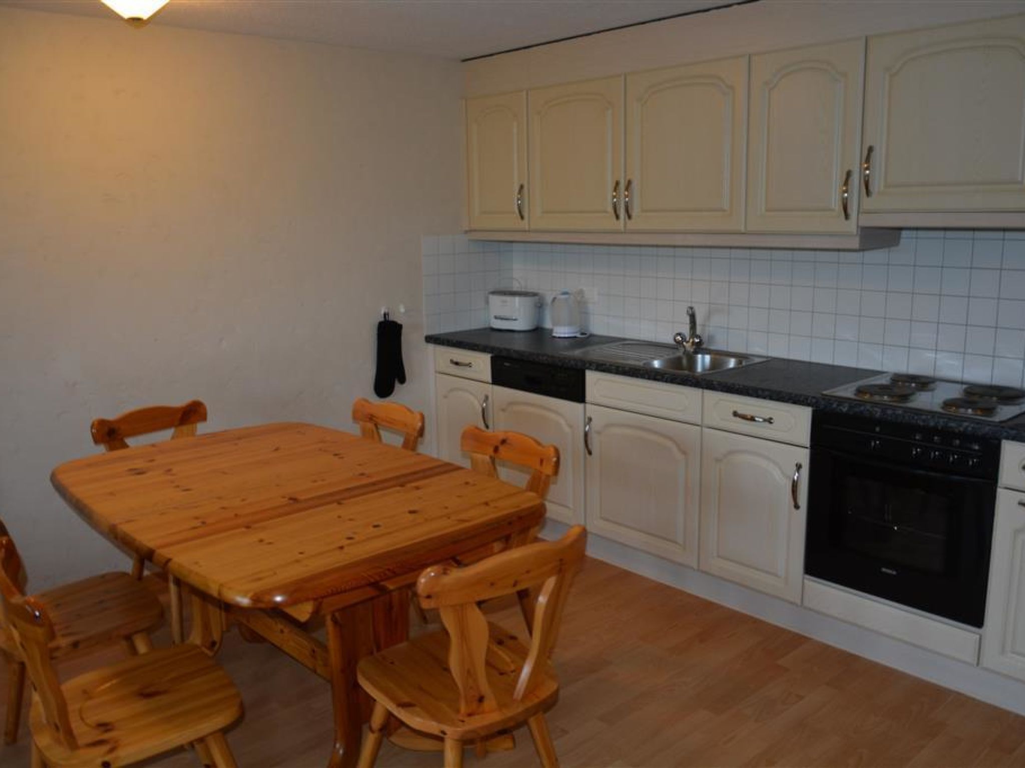 Photo of Anne (Tiefparterre) Appartement/Fewo, Dusche oder Bad, WC 6-Bettwohnung