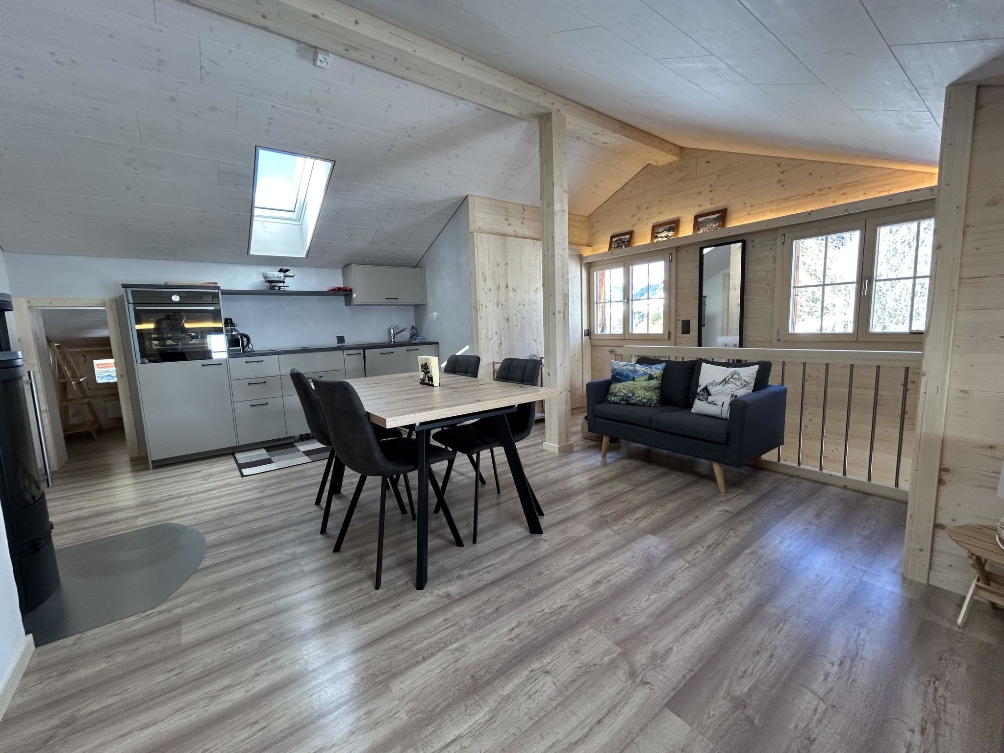 Photo of Alpenchalet Haldeli Dachwohnung