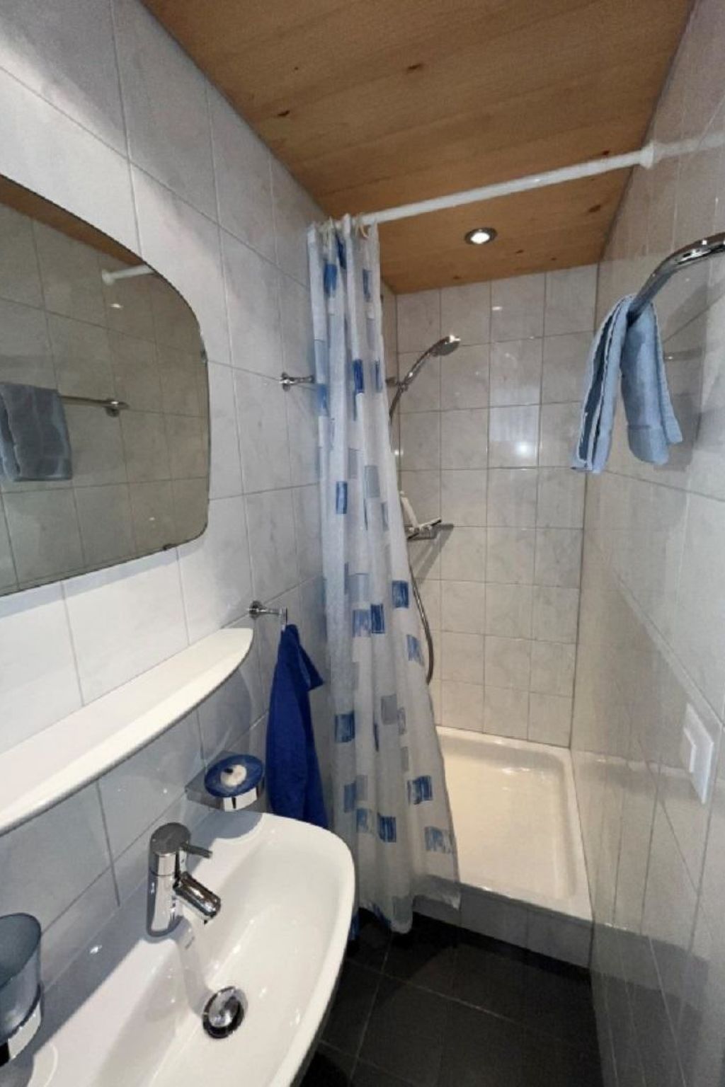Photo of Oberland Nr. 19 Appartement/Fewo, Dusche oder Bad, WC 6-Bettwohnung