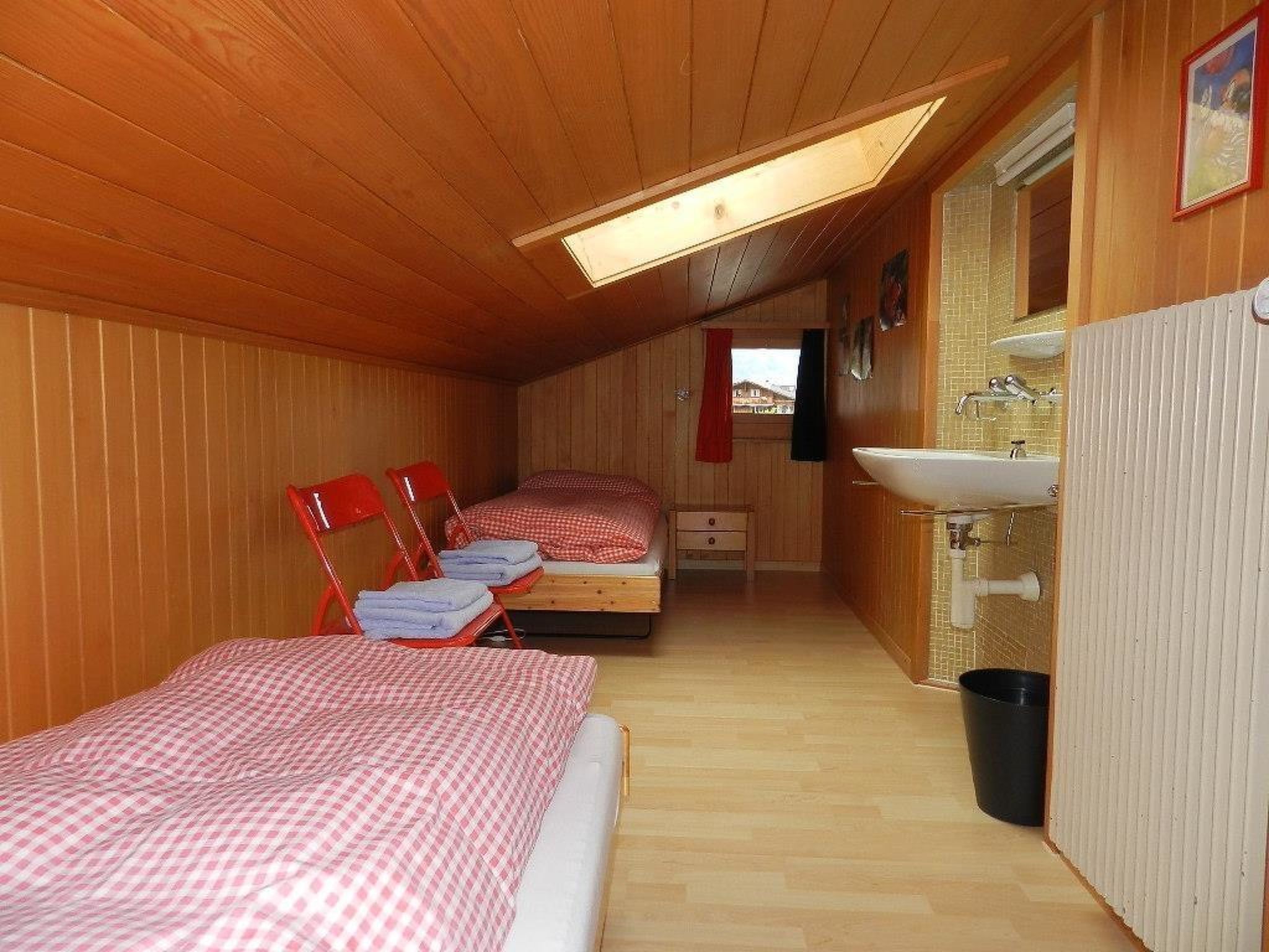 Photo of La Sarine 324 Appartement/Fewo, Dusche oder Bad, WC 6-Bettwohnung
