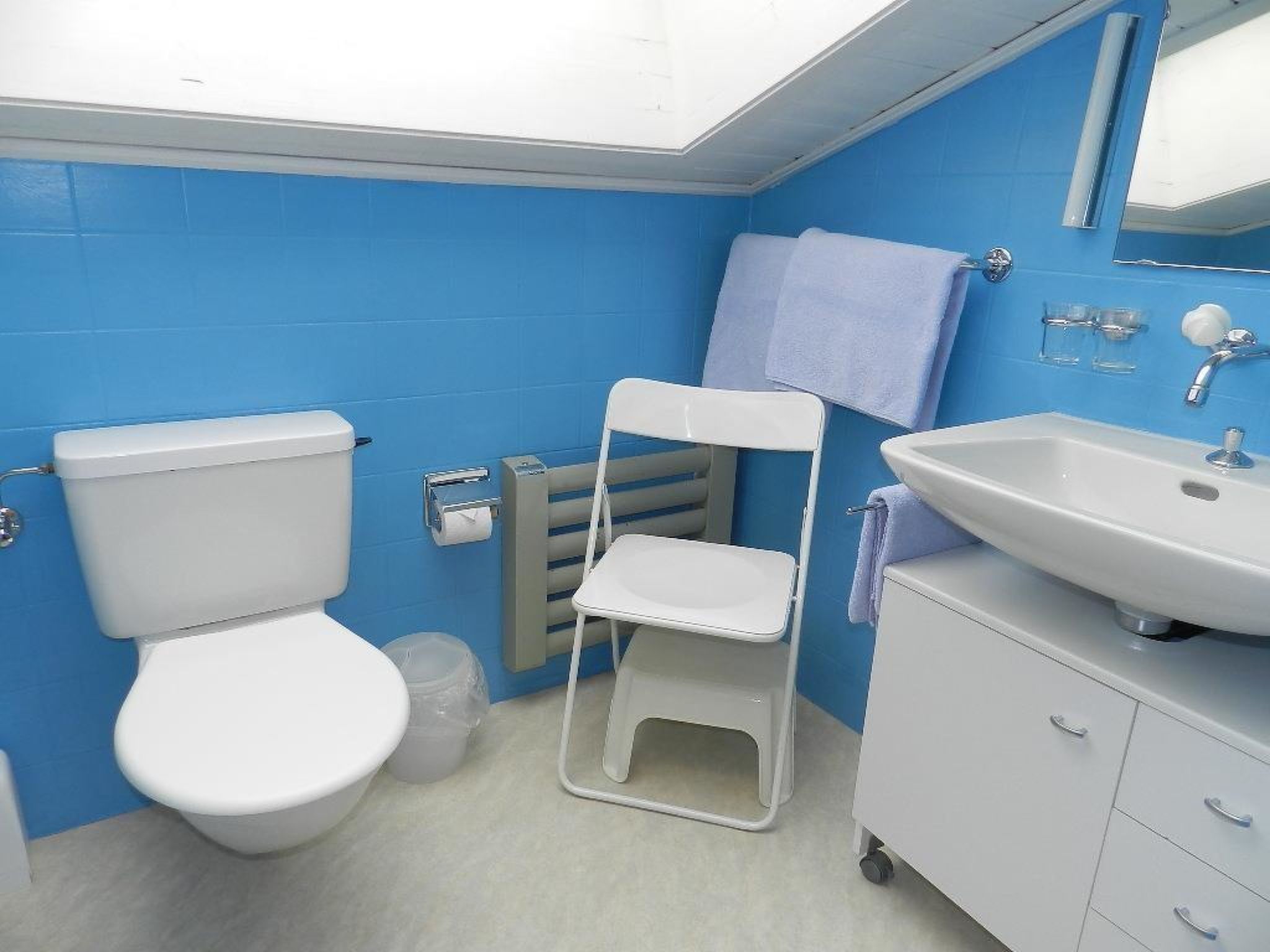 Photo of La Sarine 324 Appartement/Fewo, Dusche oder Bad, WC 6-Bettwohnung