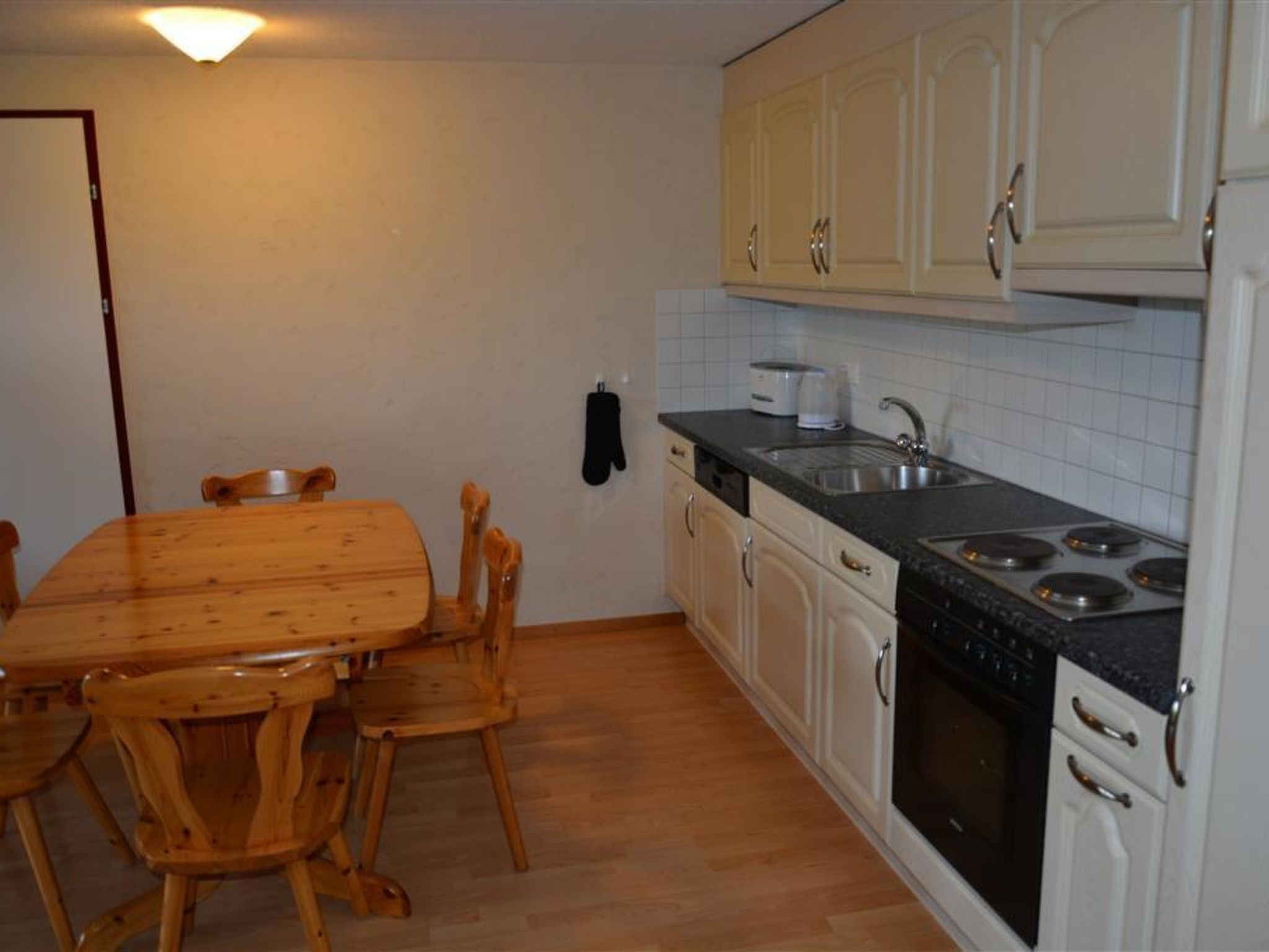 Photo of Anne (1. Stock) Appartement/Fewo, Dusche oder Bad, WC 12-Bettwohnung