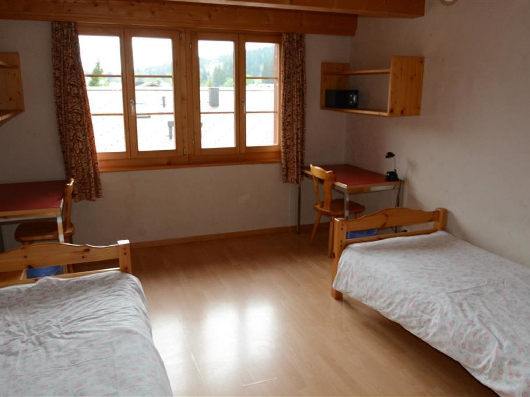 Photo of Henry (2. Stock) Appartement/Fewo, Dusche oder Bad, WC 12-Bettwohnung