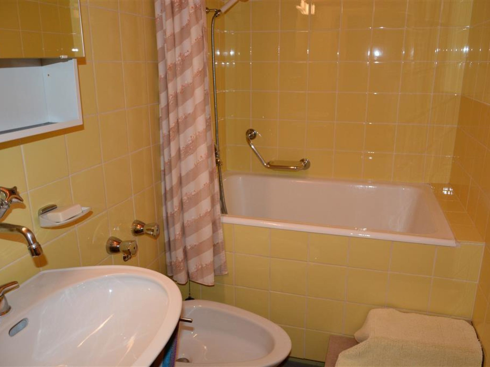 Photo of Oberland Nr. 7 Appartement/Fewo, Dusche oder Bad, WC 8-Bettwohnung