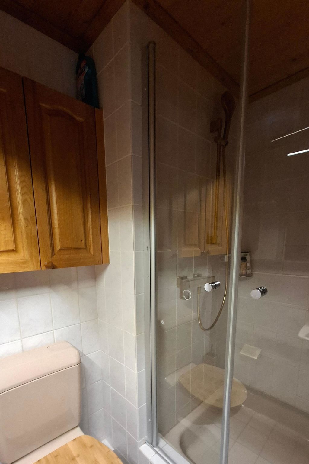 Photo of Drive (Nr. 3) Appartement/Fewo, Dusche oder Bad, WC 6-Bettwohnung