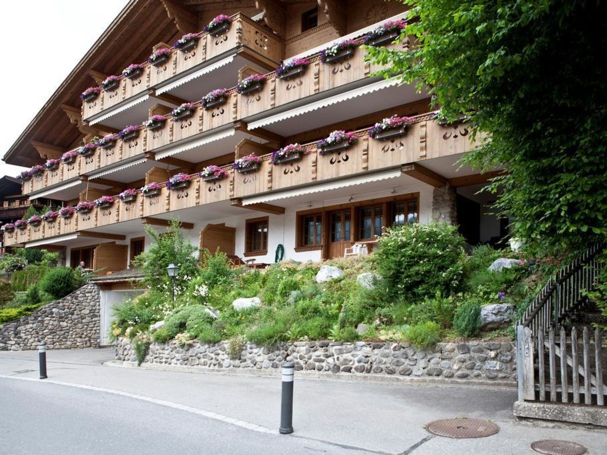 Drive (Nr. 3) Appartement/Fewo, Dusche oder Bad, WC 6-Bettwohnung