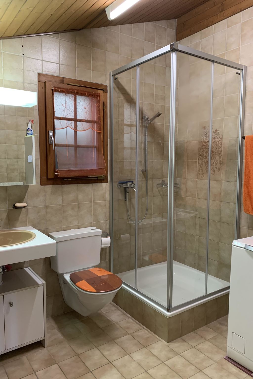 Photo of Chez-Nous Appartement/Fewo, Dusche oder Bad, WC 6-Bettwohnung