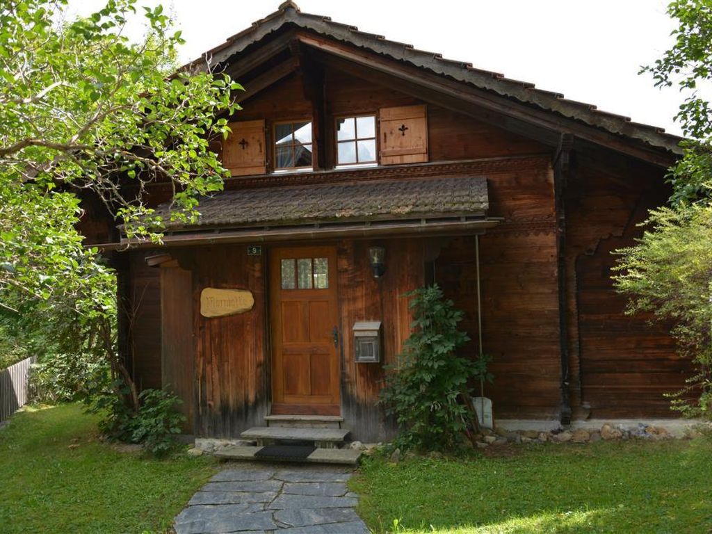 Marmotte, Chalet
