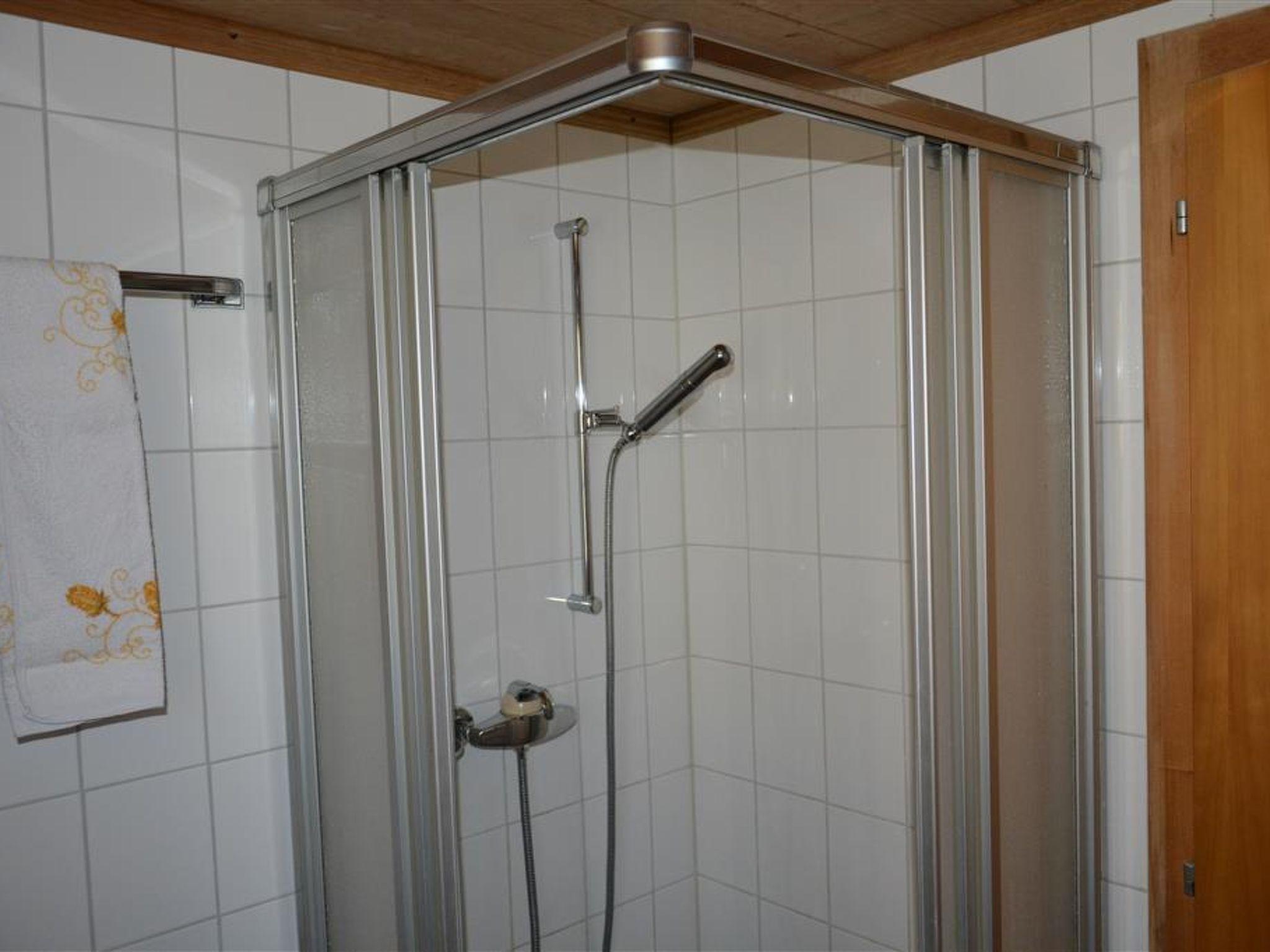Lydia Appartement/Fewo, Dusche oder Bad, WC 7-Bettwohnung - Binnen