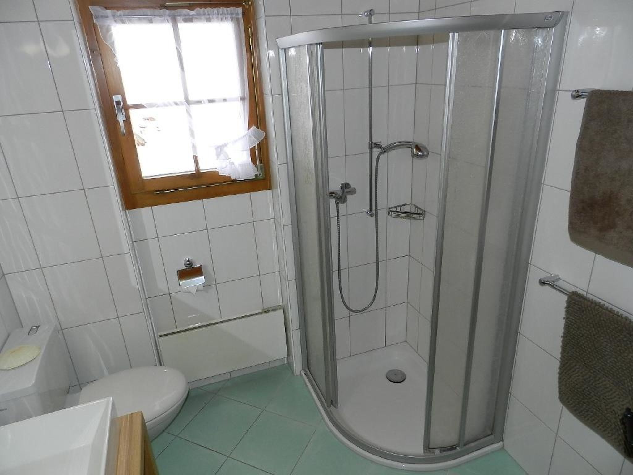 Silberdistel Appartement/Fewo, Dusche, WC, 2 Schlafräume 4-Bettwohnung - Binnen