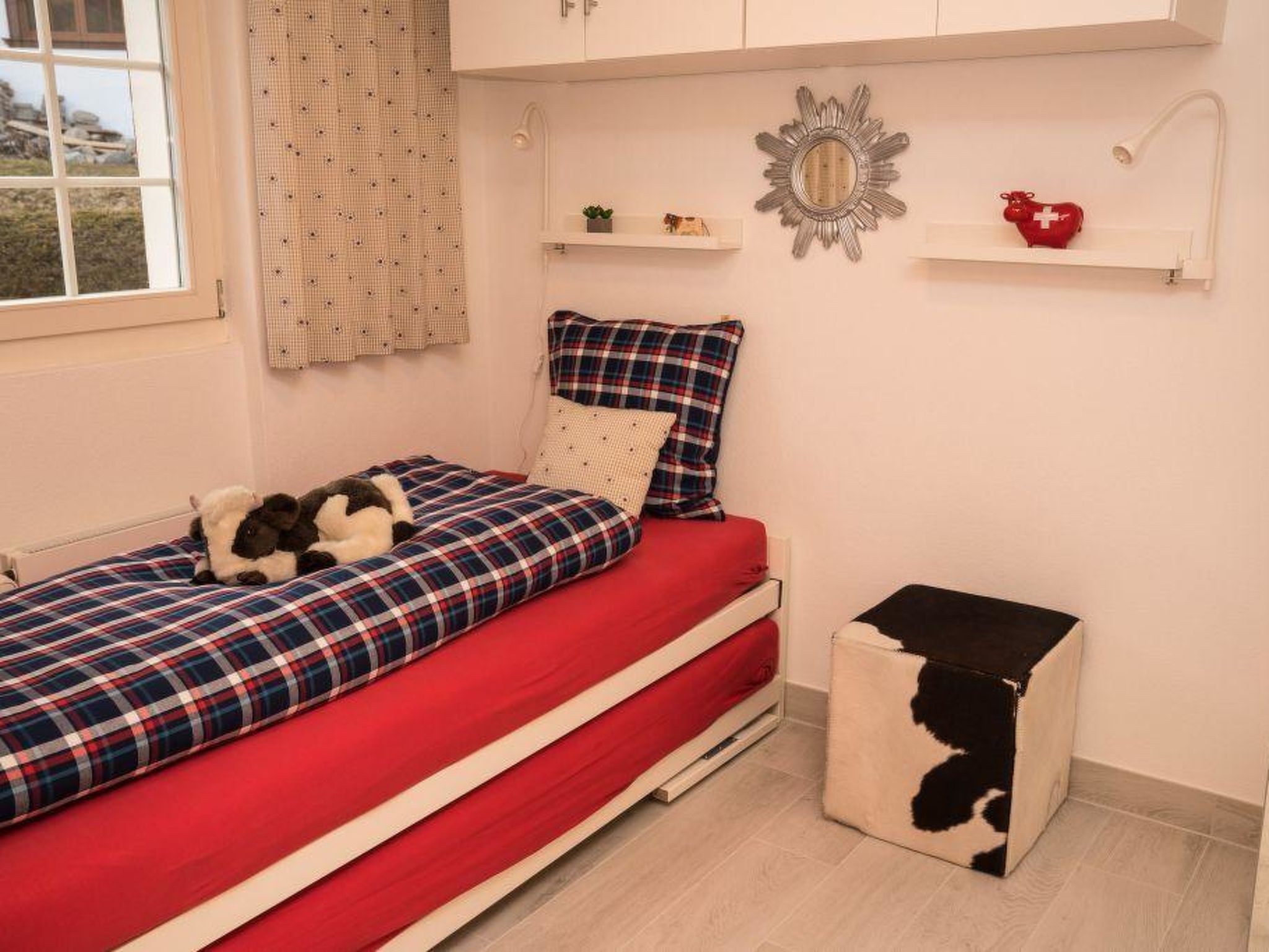 Spitzhorn Nr. 1 Appartement/Fewo, Dusche, WC, 2 Schlafräume 4-Bettwohnung - Dedans