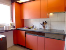 Knus appartement in het hart van Interlaken, dichtbij meren en bergen - thumbnail 2