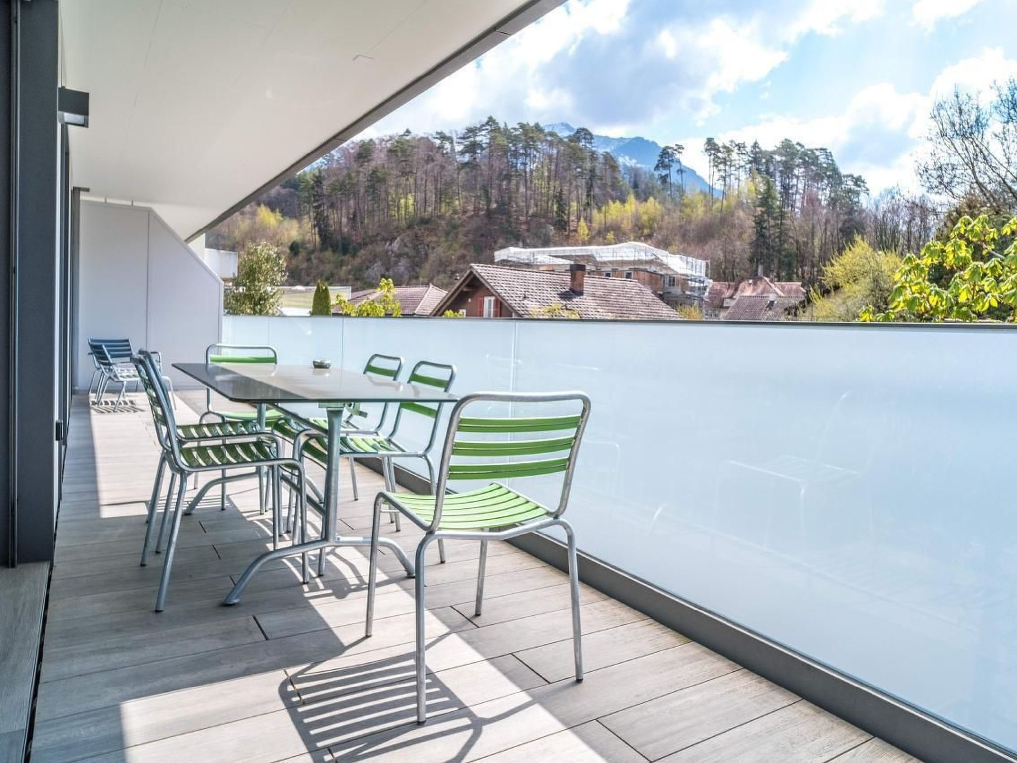 Photo of Apt. Gänseblüemli