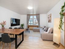 Ruim appartement met sauna in centrum Interlaken - thumbnail 1