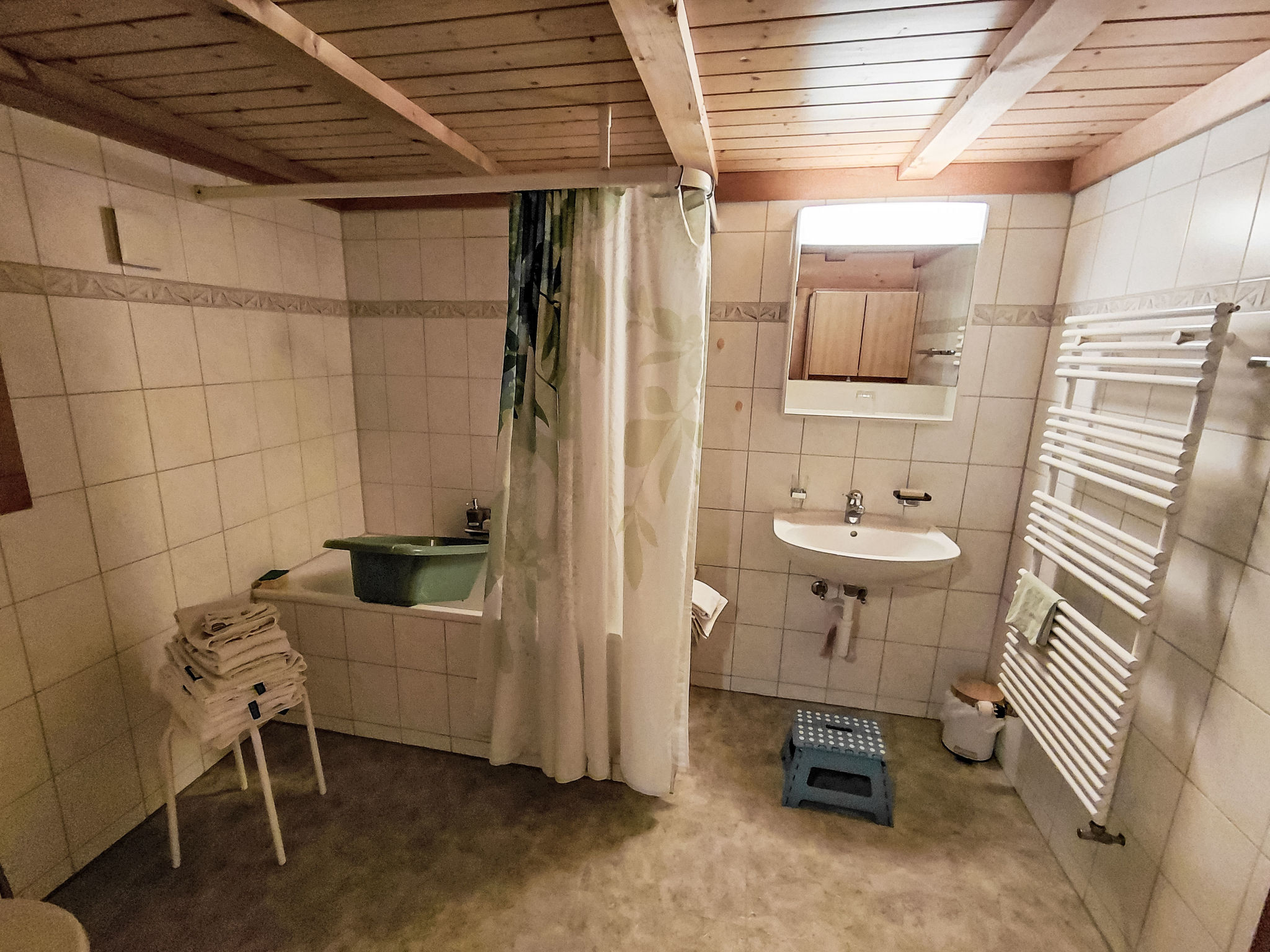 Bathroom / Wellness