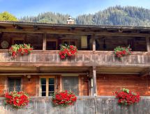 Vrijstaand chalet Niesenblick met bergzicht en tuin in Habkern - thumbnail 2