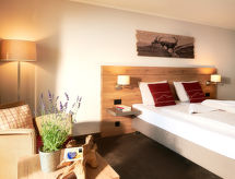 Rustiek appartement in Beatenberg met uitzicht op Eiger, Mönch en Jungfrau - thumbnail 5