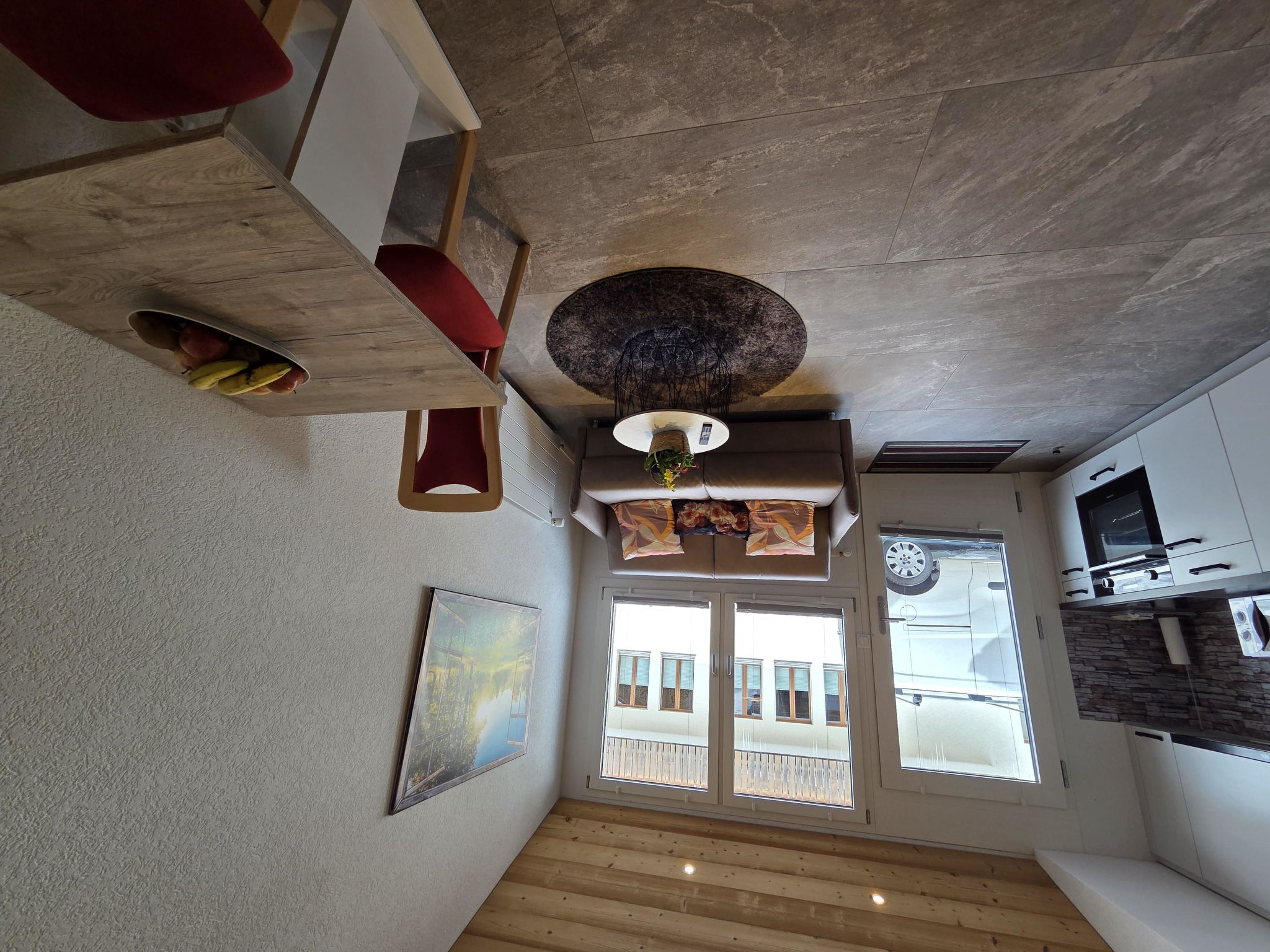 Lilo/Studio - Inside