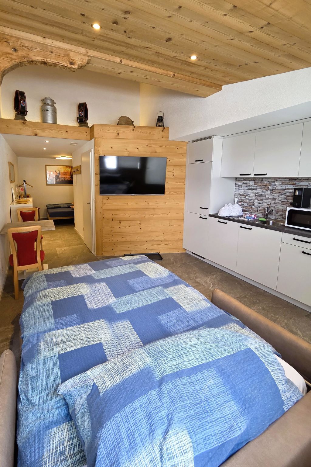 Lilo/Studio - Inside