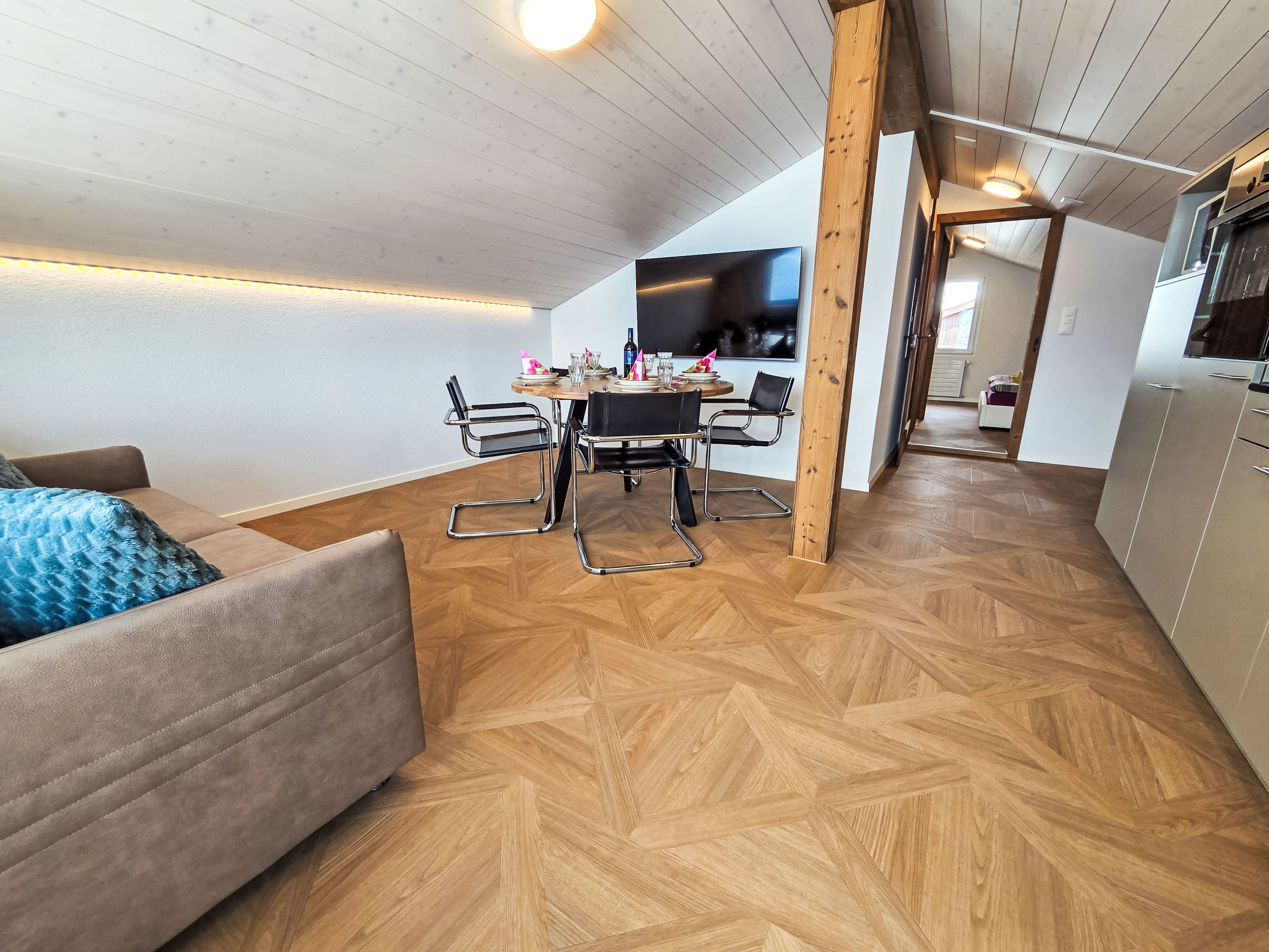 Photo of LiloTopMountainView