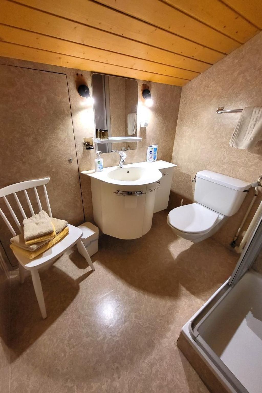 Photo of LiloTopMountainView