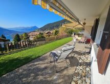 Chalet Friedheim: Vrijstaand chalet met uitzicht op de bergen bij Beatenberg - thumbnail 1
