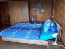Intiem appartement met berg- en meerzicht in Beatenberg - thumbnail 5