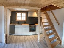Chalet Felsli: Vrijstaand panoramachalet met uitzicht op Eiger, Mönch & Jungfrau - thumbnail 3