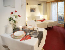 Knus chalet-appartement voor 2 aan de piste in Grindelwald - thumbnail 3