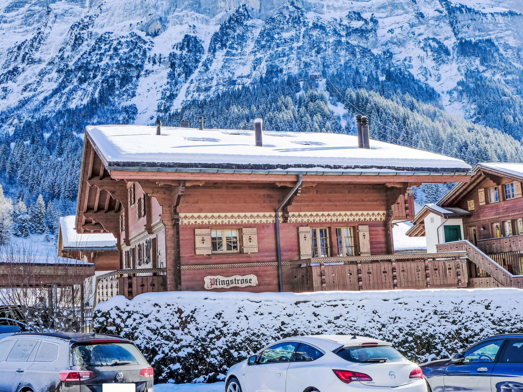 Interhome Chalet Pfingstrose