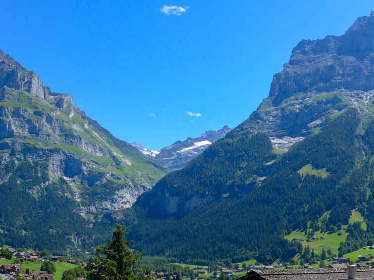 Slide2 - Chalet Mittelhorn