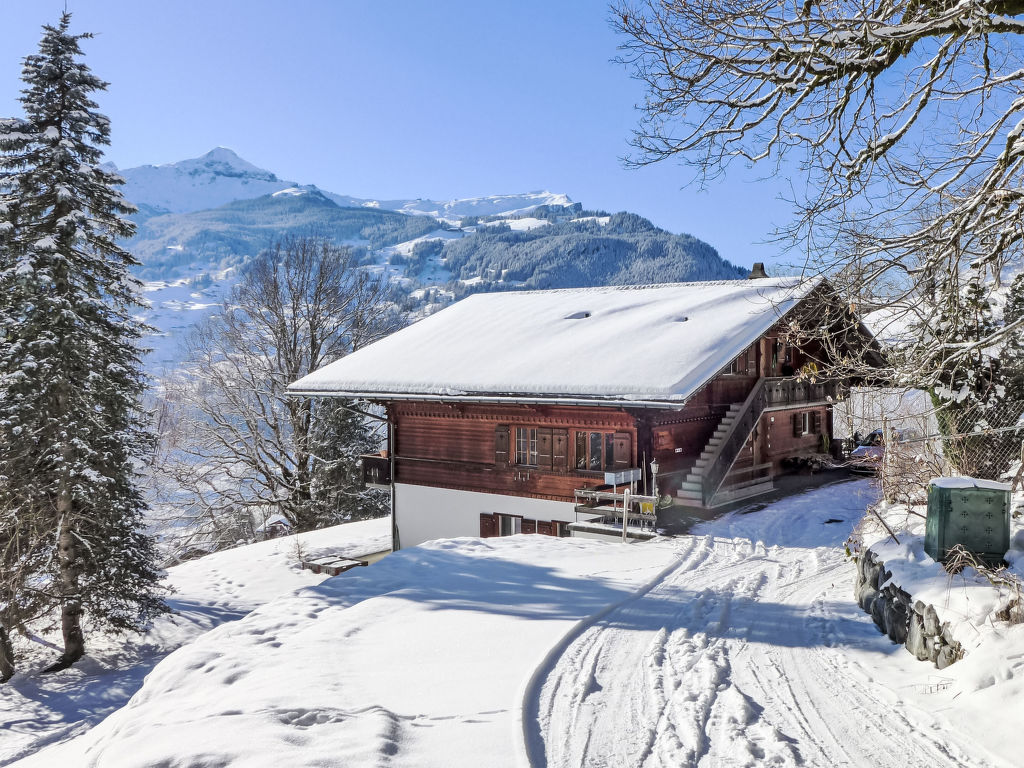 Interhome Chalet uf Duft