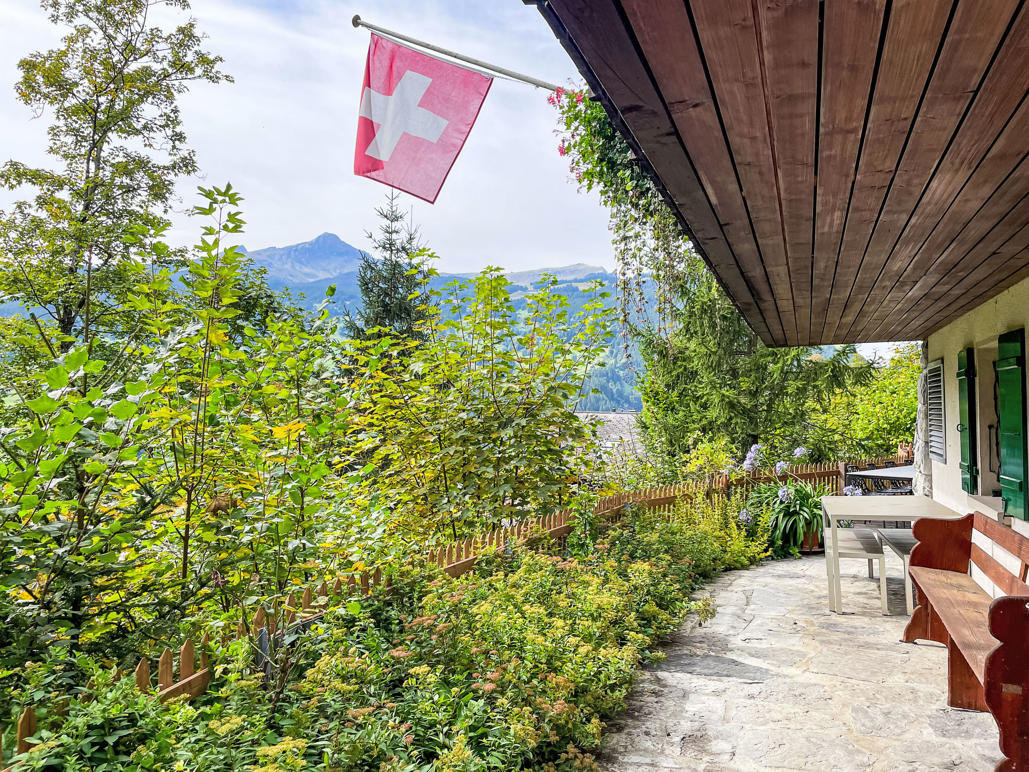 Chalet Tannengüetli-Buiten