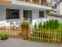 Ferienwohnung Chalet La Muntaniala