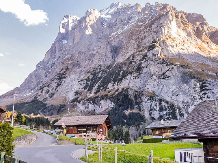 Slide4 - Chalet Chiebrendli