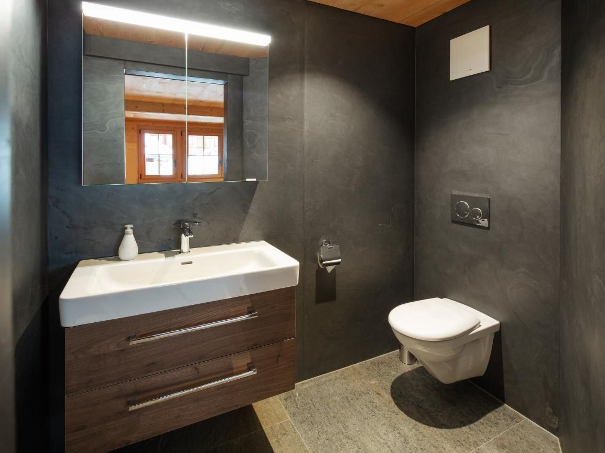 Photo of Luxuswohnung Chalet Swiss Alp