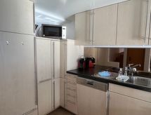 Ruim 6-persoons appartement met adembenemend bergzicht in Grindelwald - thumbnail 5