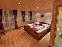 Ruim appartement met fenomenaal Eiger-uitzicht in Grindelwald - thumbnail 3