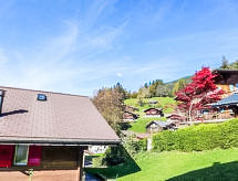 Lomahuoneisto Chalet Albi