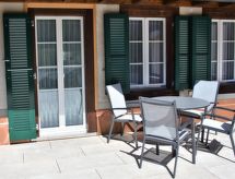 Vrijstaand chalet in Grindelwald met bergzicht, open haard en terras - thumbnail 4