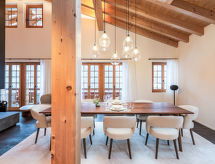 Chalet Andra: Luxe vrijstaand chalet voor 8 personen aan de skipiste in Grindelwald - thumbnail 6