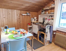 Zonnig 3-persoons appartement in Lauterbrunnen met uitzicht op de bergen - thumbnail 3