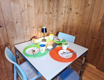 Zonnig 3-persoons appartement in Lauterbrunnen met uitzicht op de bergen - thumbnail 2