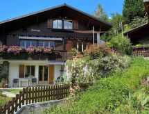 Chalet Acheregg: Vrijstaand verblijf voor 2 aan de skipiste in Lauterbrunnen - thumbnail 2